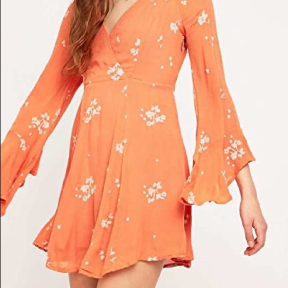 Free People – Jasmine Embroidered Wrap Front Dress